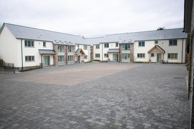 Market Gardens Torrington